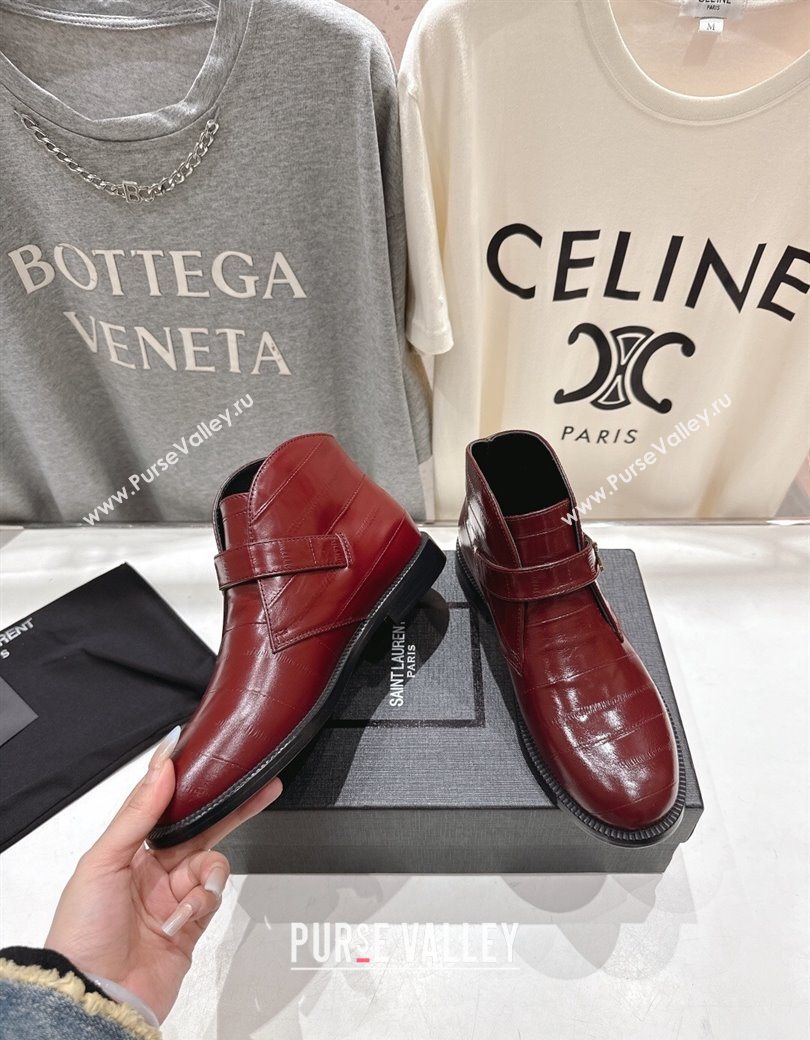 Saint Laurent Flat Chelsea Booties in Embossed Leather Red 2025 YSL121303 (MD-251213052)