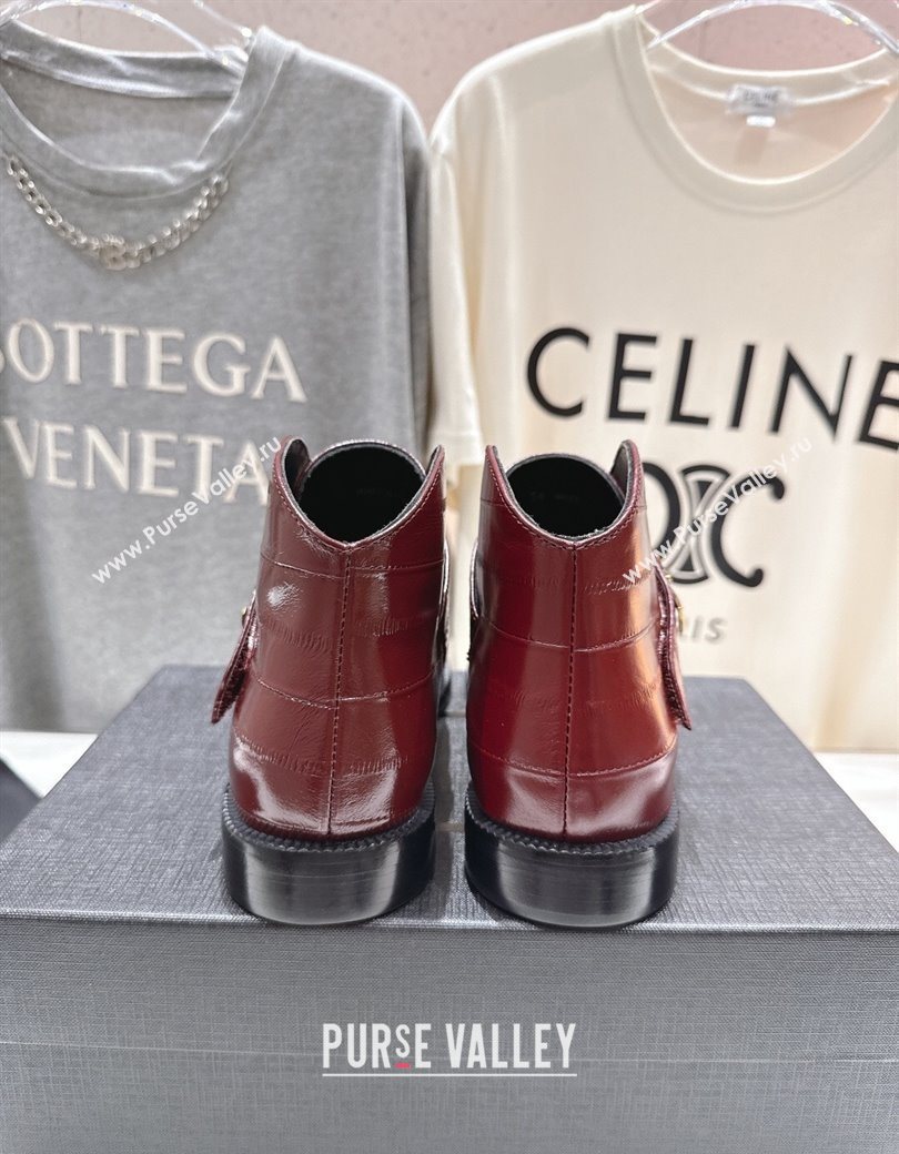 Saint Laurent Flat Chelsea Booties in Embossed Leather Red 2025 YSL121303 (MD-251213052)