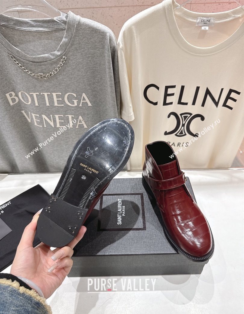 Saint Laurent Flat Chelsea Booties in Embossed Leather Red 2025 YSL121303 (MD-251213052)