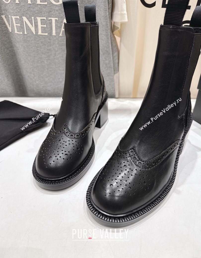 Saint Laurent Vincent Heel Chelsea Booties 6cm in Perforated Calfskin Leather Black 2025 841133 (MD-251213061)