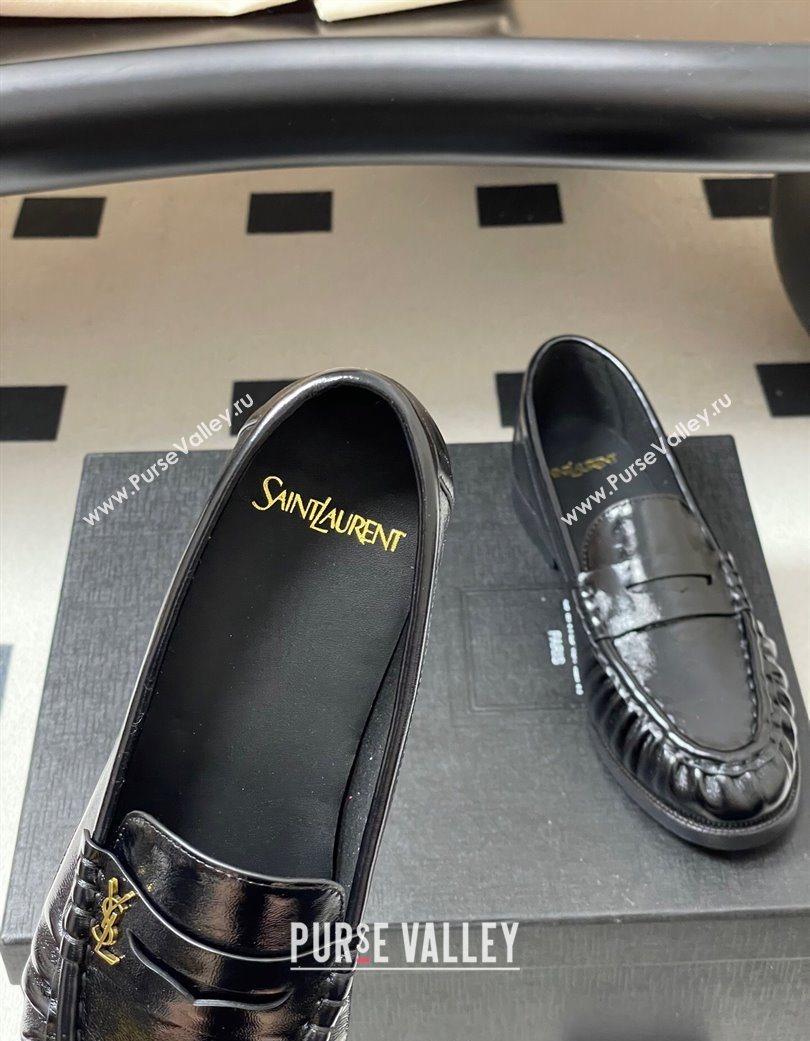 Saint Laurent Le Loafers Penny Slippers in Oil Leather Black/Gold 2025 7668790 (MD-251215007)