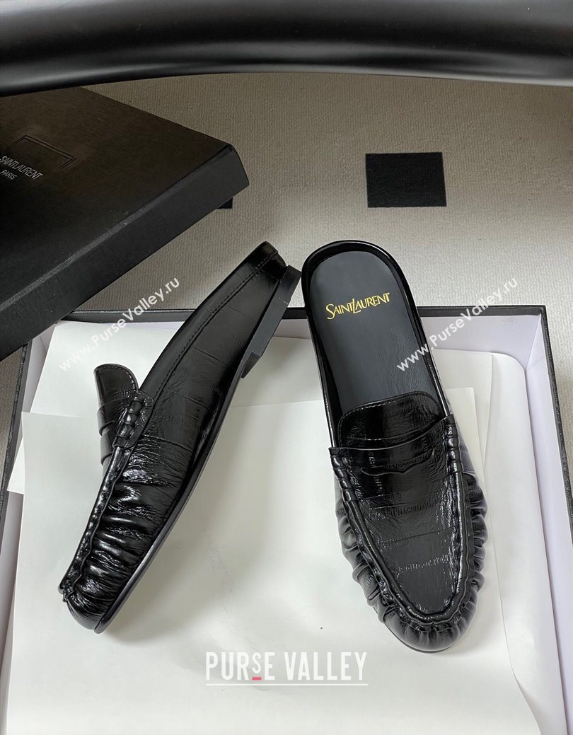 Saint Laurent Le Loafer Mules in Eel Embossed Leather Black/Gold 2025 7668790 (MD-251215016)