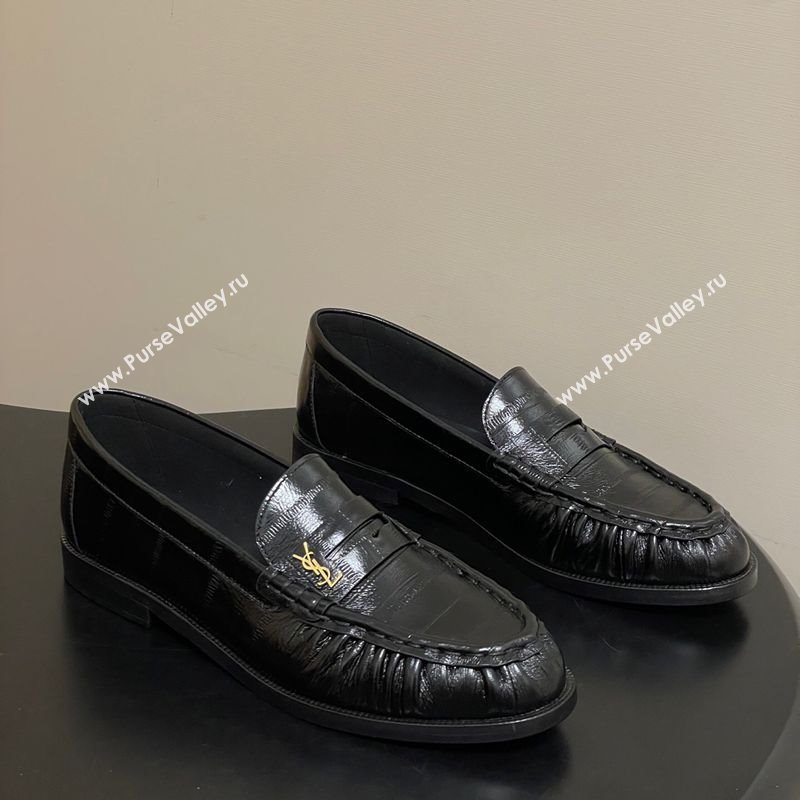 Saint Laurent Le Loafers Penny Slippers in Eel Embossed Leather Black/Gold 2025 7668790 (MD-251215001)