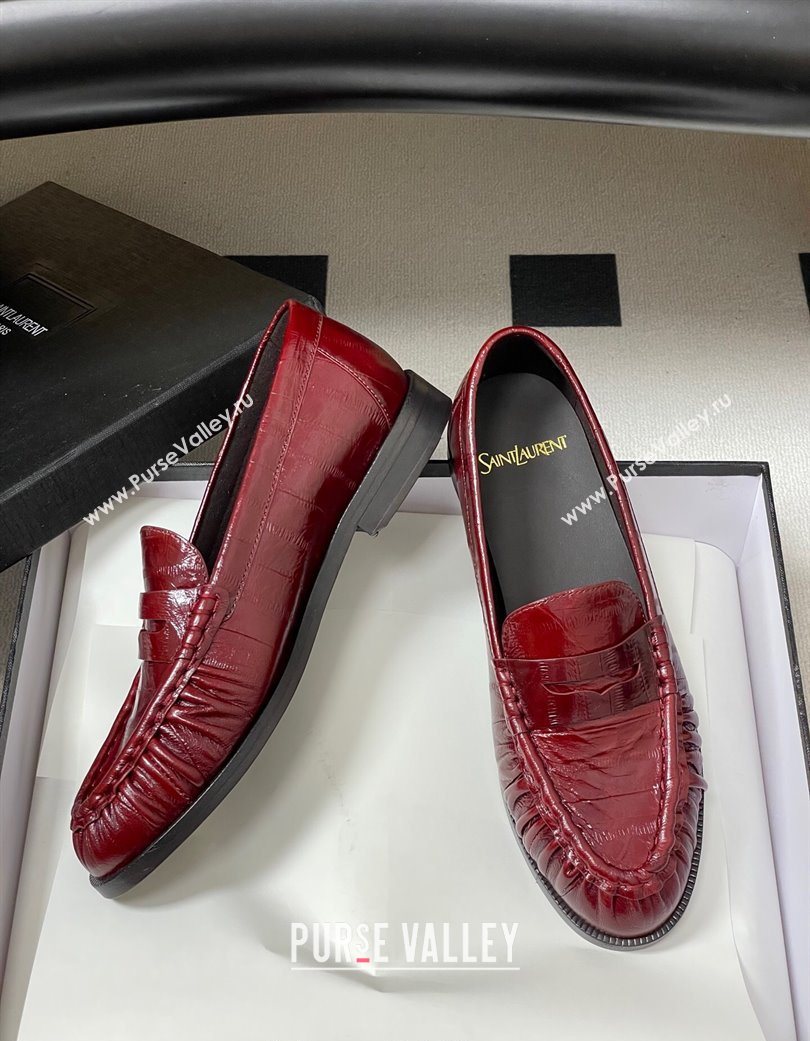 Saint Laurent Le Loafers Penny Slippers in Eel Embossed Leather Red 2025 7668790 (MD-251215004)