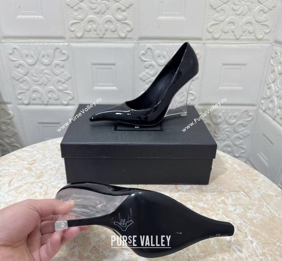 Saint Laurent Patent Leather Wedge Pumps 10.5cm with Clear Heel Black 2026 SL022405 (MD-260224120)