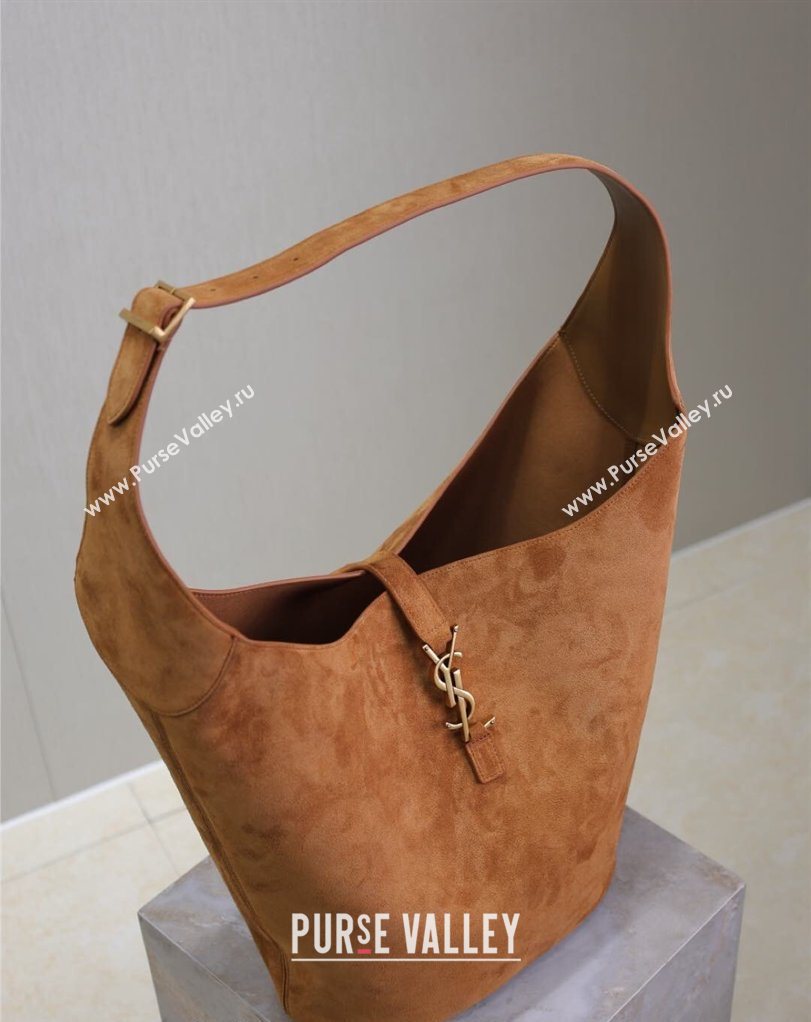 Saint Laurent LE 5 À 7 Supple Large Hobo Bag in Suede Brown 753823 2026 (MHUI-260403121)