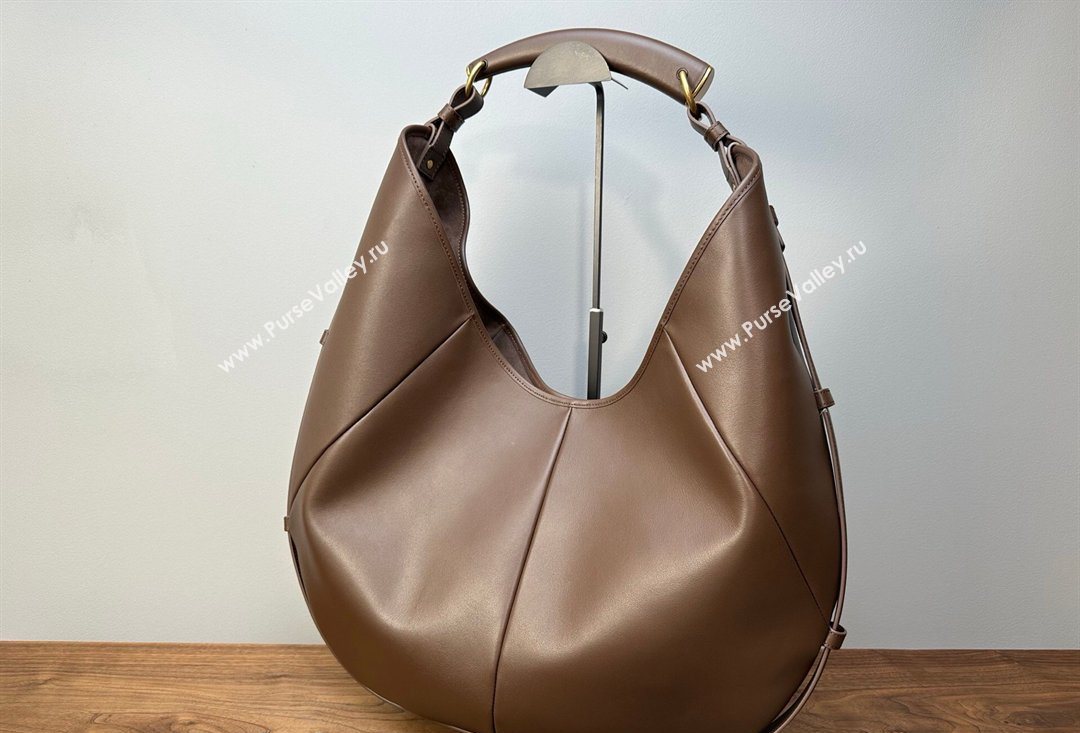 Saint Laurent MOMBASA large hobo bag in Leather Coffee Brown 2026 848811 (MHUI-260403088)