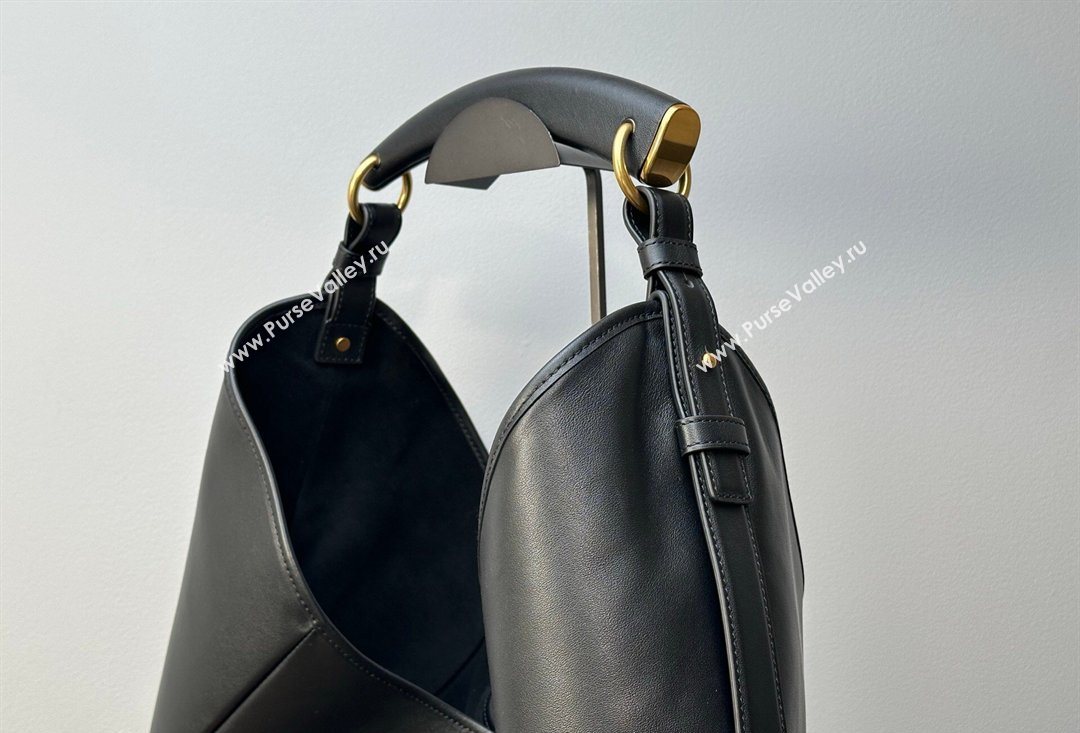 Saint Laurent MOMBASA large hobo bag in Leather Black 2026 848811 (MHUI-260403089)