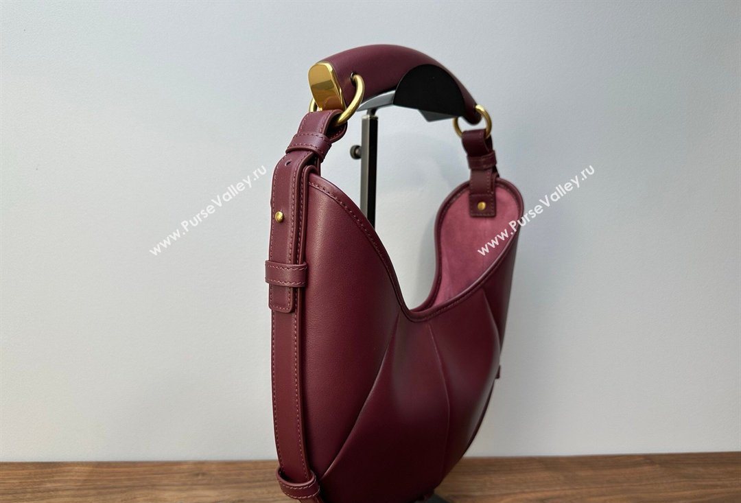 Saint Laurent MOMBASA Small hobo bag in Leather Burgundy 2026 851432 (MHUI-260403094)