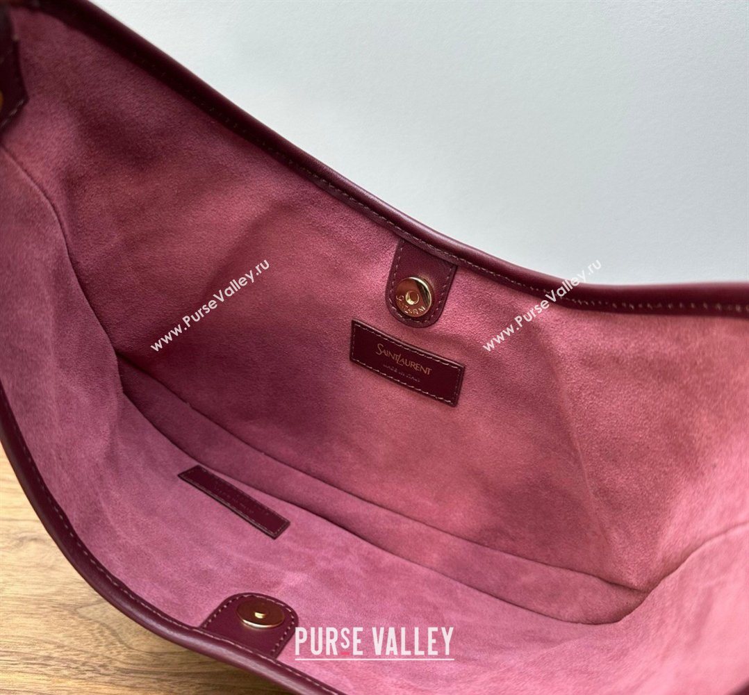 Saint Laurent MOMBASA Small hobo bag in Leather Burgundy 2026 851432 (MHUI-260403094)
