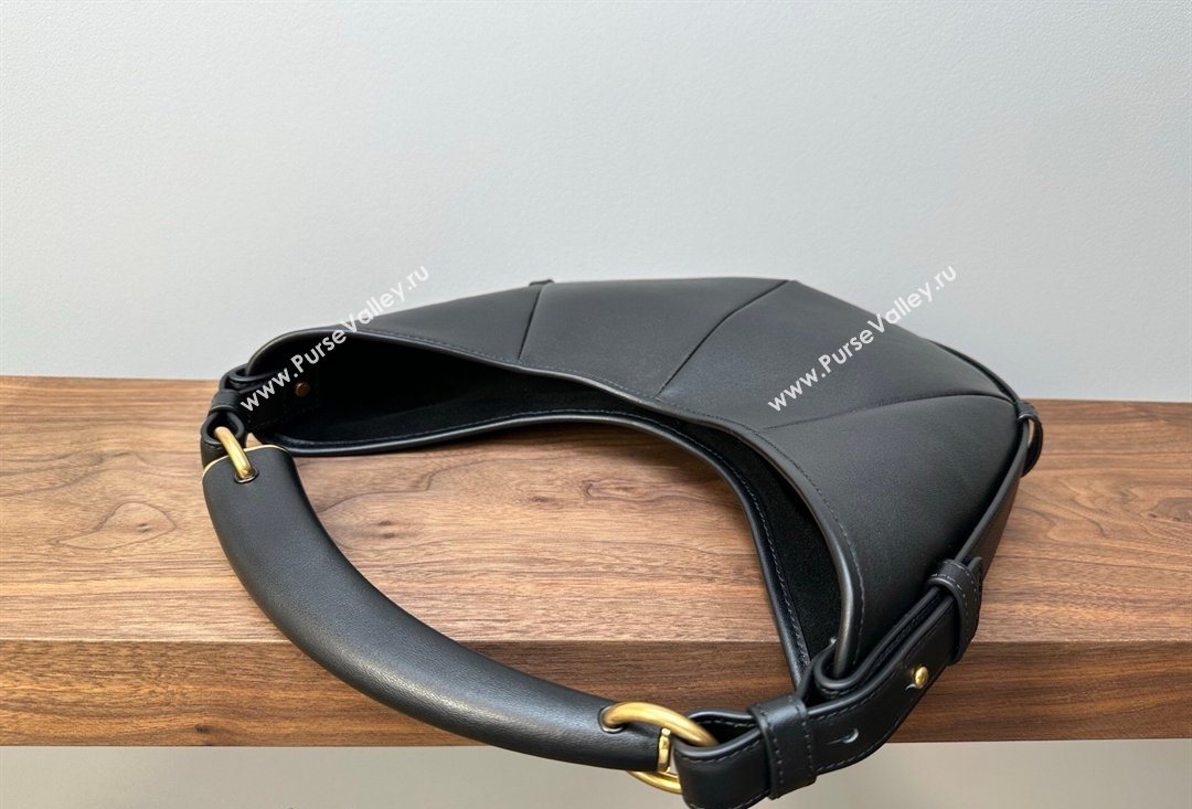 Saint Laurent MOMBASA Small hobo bag in Leather Black 2026 851432 (MHUI-260403095)