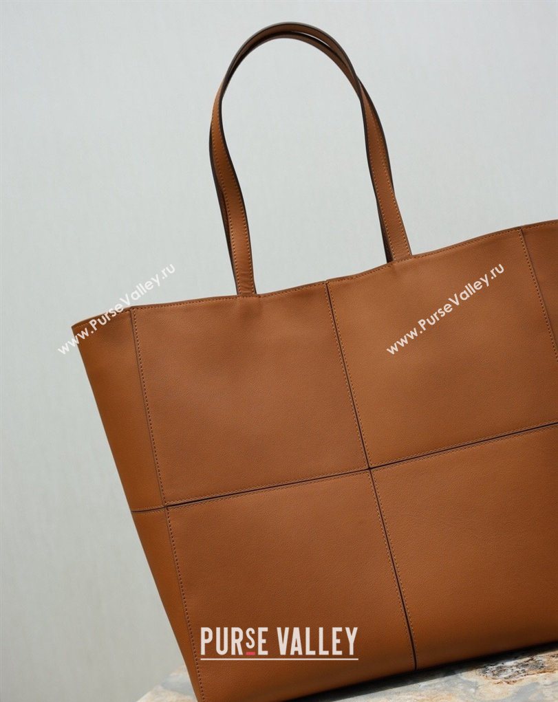 Saint Laurent Paris 4 Carre Tote Bag in Leather Toasted Brown 2026 862368 (MHUI-260407010)