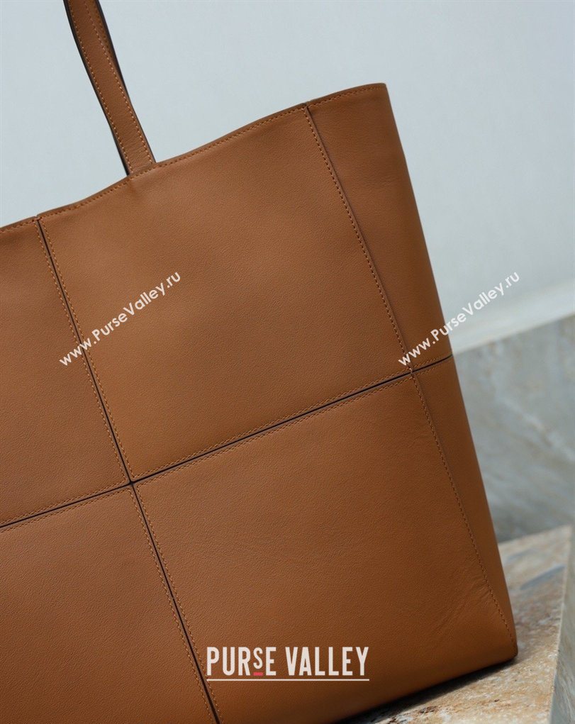 Saint Laurent Paris 4 Carre Tote Bag in Leather Toasted Brown 2026 862368 (MHUI-260407010)