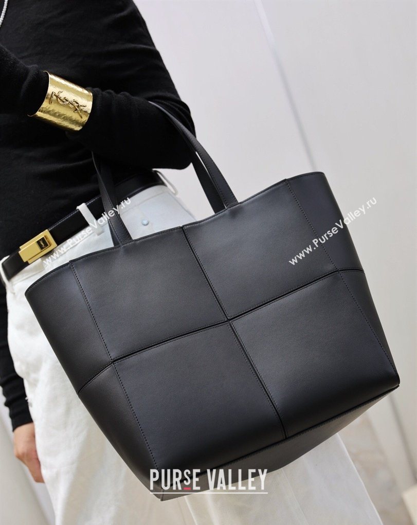 Saint Laurent Paris Small 4 Carre Tote Bag in Leather Black 2026 863959 (MHUI-260407007)