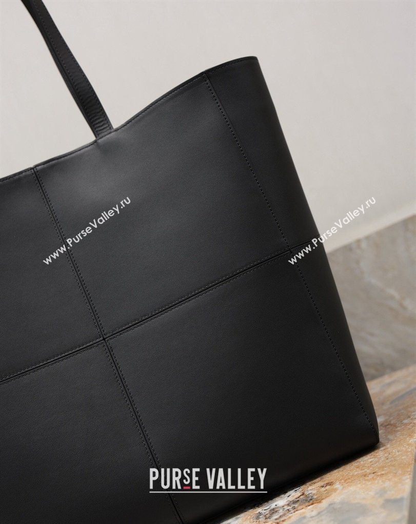 Saint Laurent Paris 4 Carre Tote Bag in Leather Black 2026 862368 (MHUI-260407009)