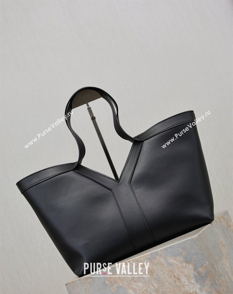 Saint Laurent Y small tote bag in leather Black 2026 835274 (MHUI-260407017)