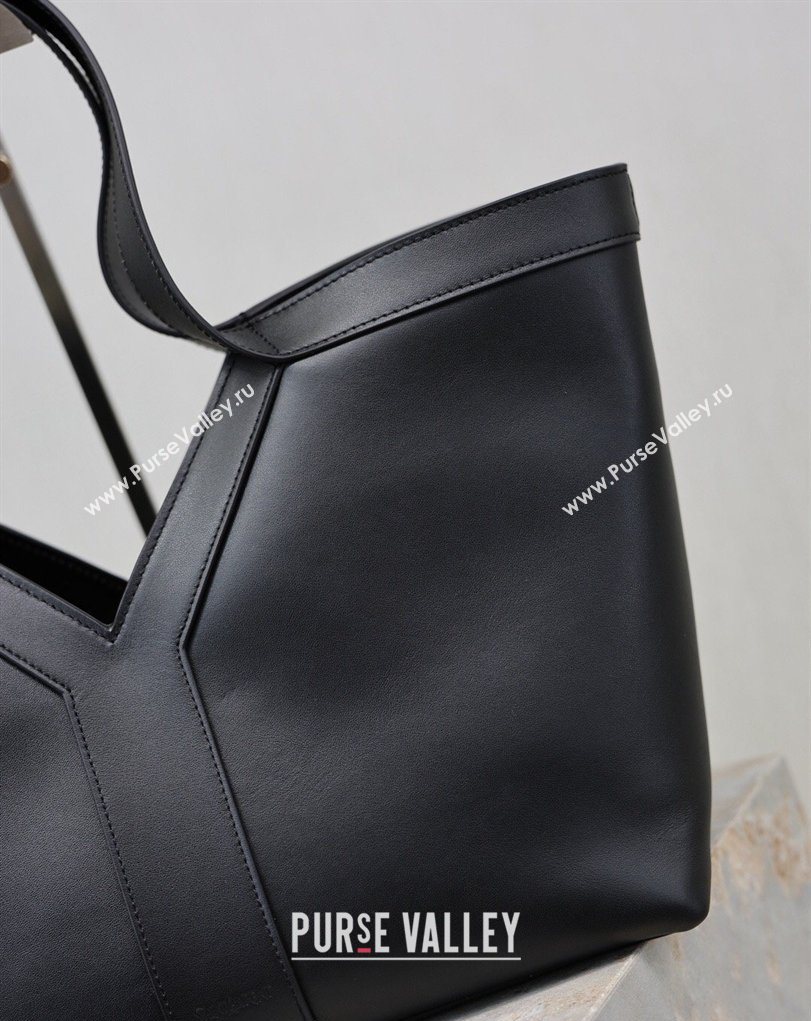 Saint Laurent Y small tote bag in leather Black 2026 835274 (MHUI-260407017)
