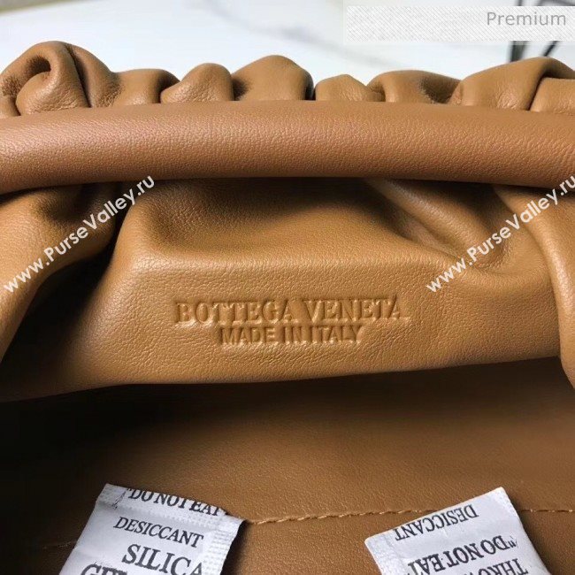 Bottega Veneta Small The Chain Pouch Clutch Bag With Square Ring Chain Cammello Brown 2020 (MS-20050544)