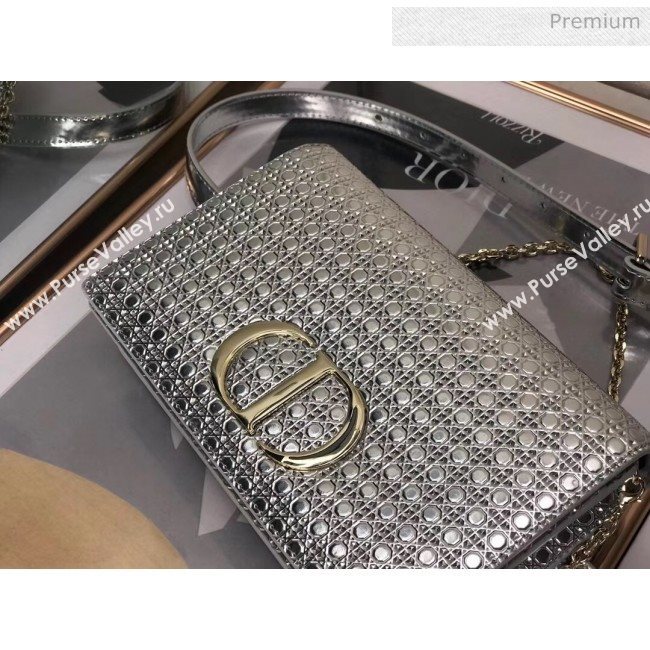 Dior 30 Montaigne Metallic Calfskin 2-in-1 Pouch With Micro-cannage Motif Silver 2020 (XXG-20051338)