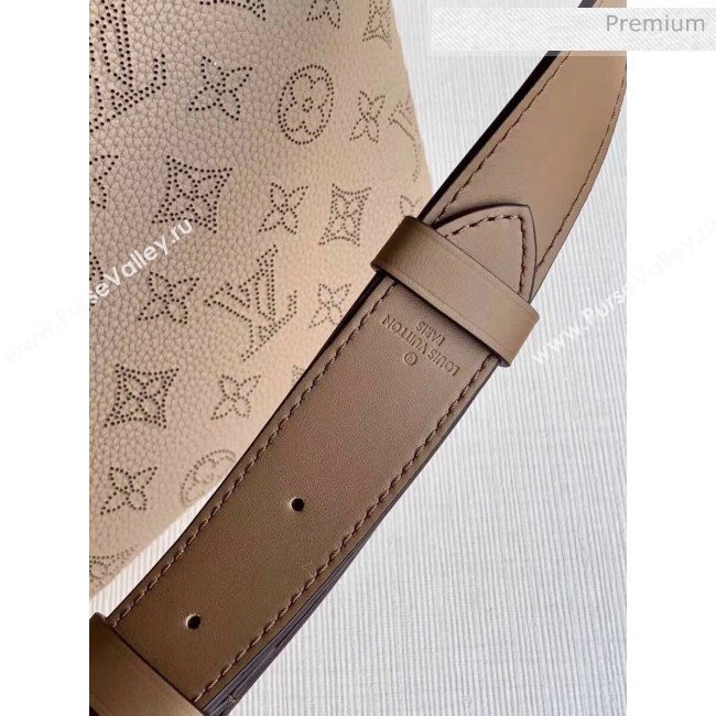 Louis Vuitton Mahina Perforated Calfskin BEAUBOURG Hobo MM Bag M56084 Goffee 2020 (K-20051318)