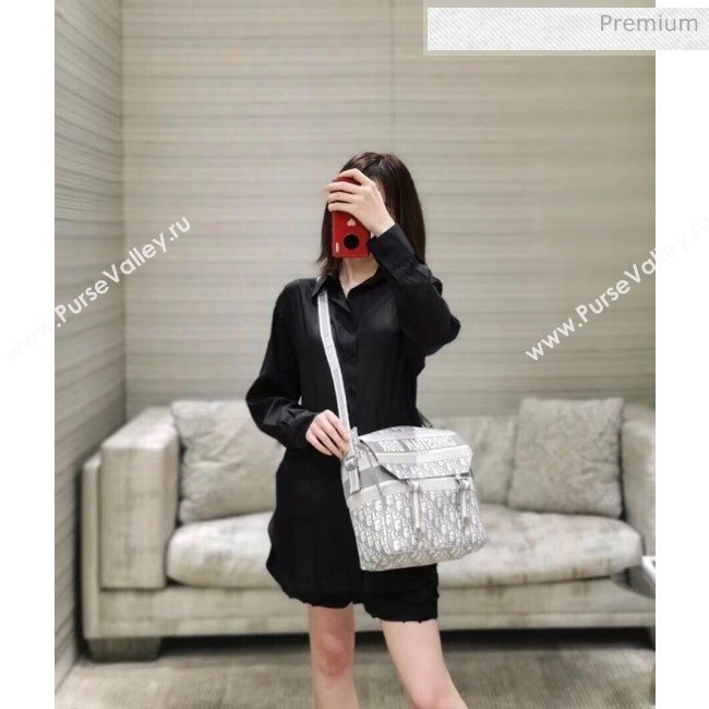 Dior Diorcamp Messenger Bag in Embroidered Oblique Canvas Grey 2020 (XXG-20052814)