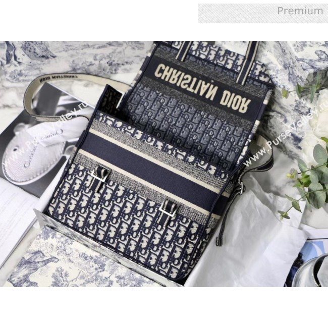 Dior Diorcamp Messenger Bag in Embroidered Oblique Canvas Blue 2020 (XXG-20052815)