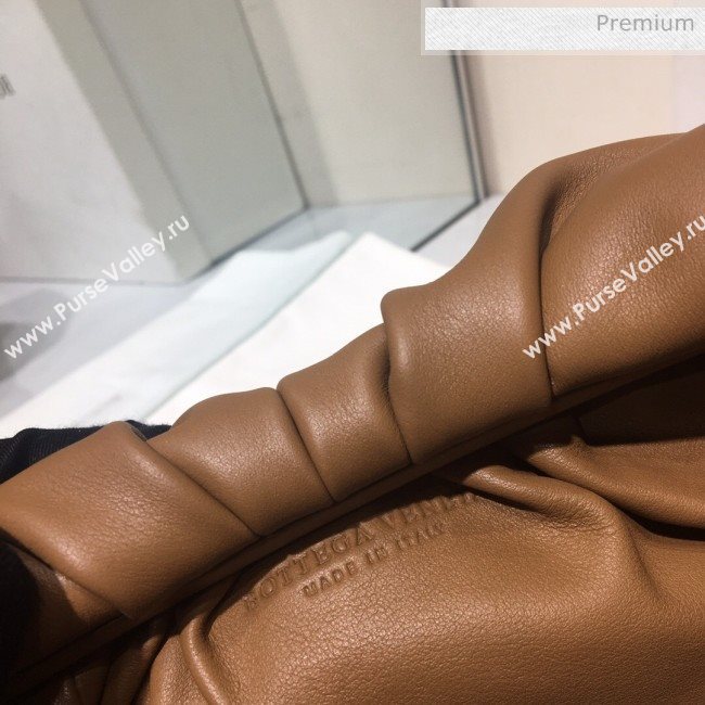 Bottega Veneta Small BV Jodie Leather Hobo Bag Brown 2020 (MS-20062330)