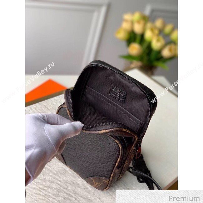 Louis Vuitton Mens Saffiano Calfskin Camera Crossbody Bag M68686 Black 2020 (KI-20070105)