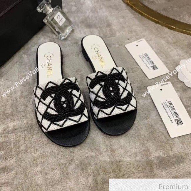 Chanel Pearl Check Embroidered Slide Sandals White/Black 2020 (MD-20070839)
