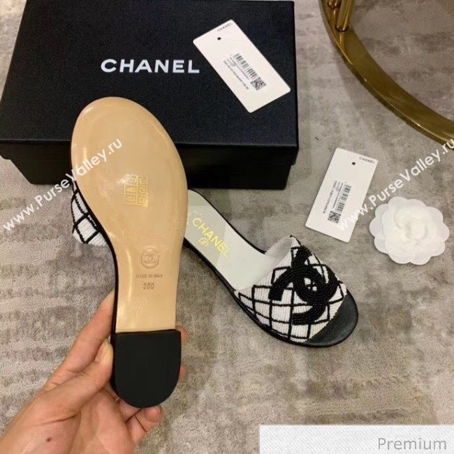 Chanel Pearl Check Embroidered Slide Sandals White/Black 2020 (MD-20070839)
