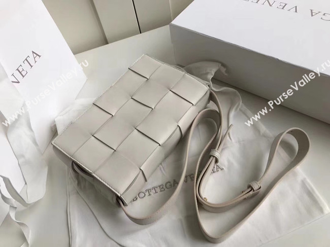 Bottega Veneta Sheepskin Weaving Original Leather 578004 Off White