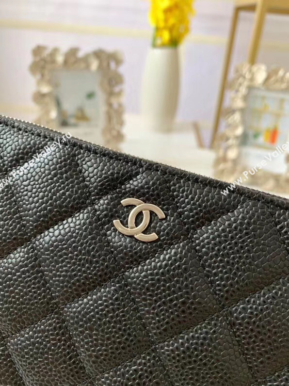 Chanel Grained Calfskin Clutch Bag & silver-Tone Metal A009 black