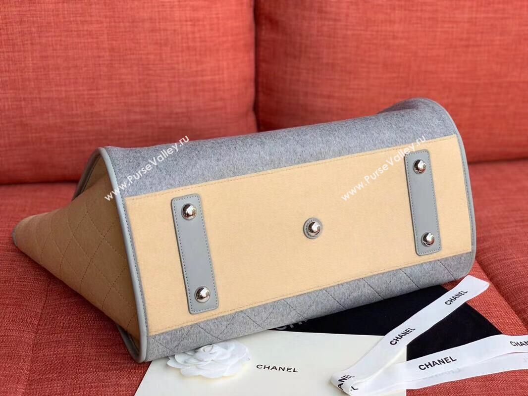 Chanel Original Tote Shopping Bag Wool calfskin & Silver-Tone Metal A93786 Grey&beige