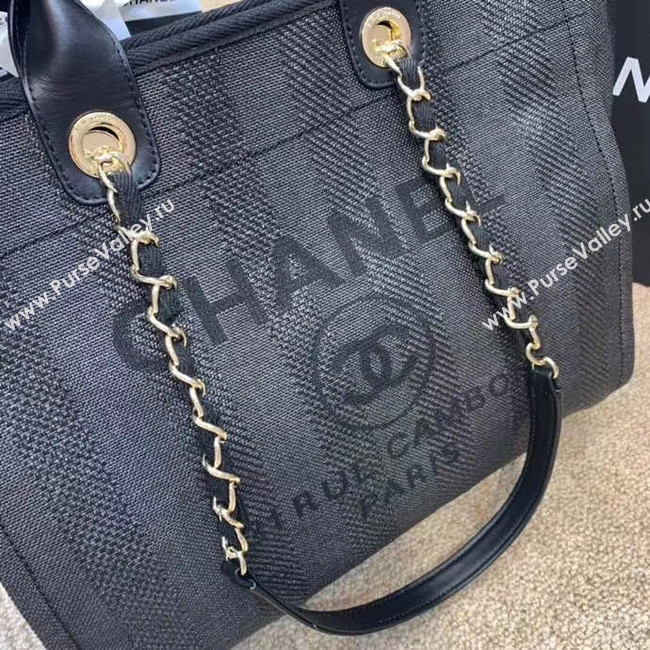 Chanel Shopping bag A66941 dark blue