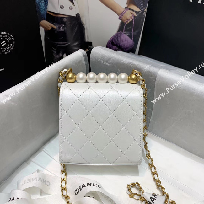 Chanel flap bag AP0997 white