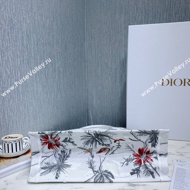 DIOR BOOK TOTE BAG IN EMBROIDERED CANVAS C1286-7