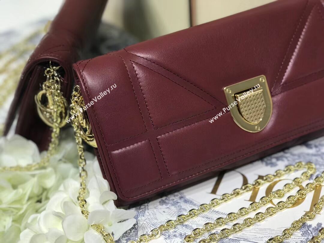 DIOR CLUTCH gold-tone metal C1040A Bordeaux