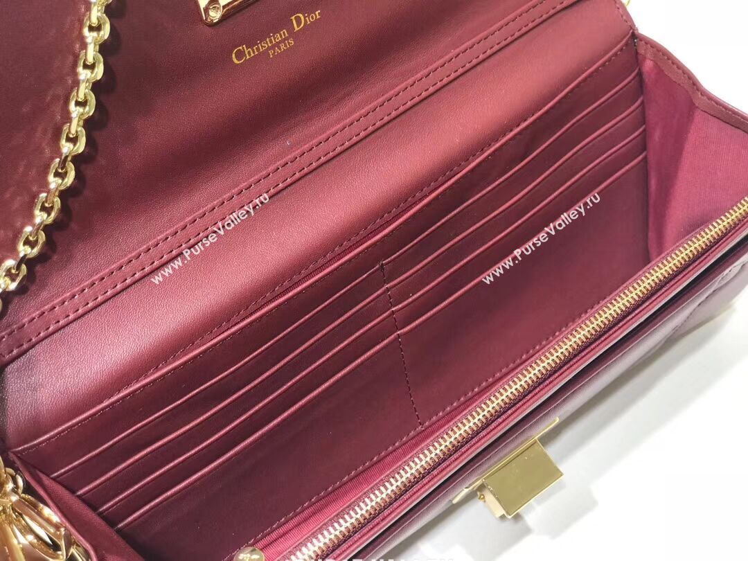 DIOR CLUTCH gold-tone metal C1040A Bordeaux