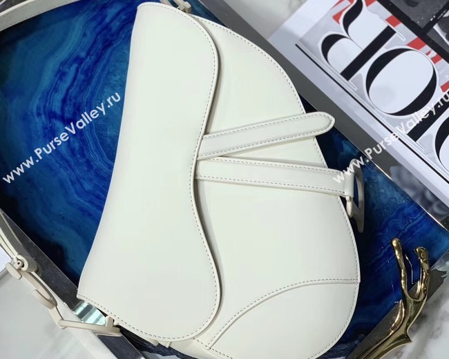 Dior SADDLE-TAS VAN KALFSLEER Bag M0446C white