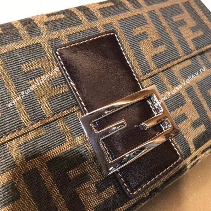 FENDI Vintage BAGUETTE Shoulder Bag 83018 Brown