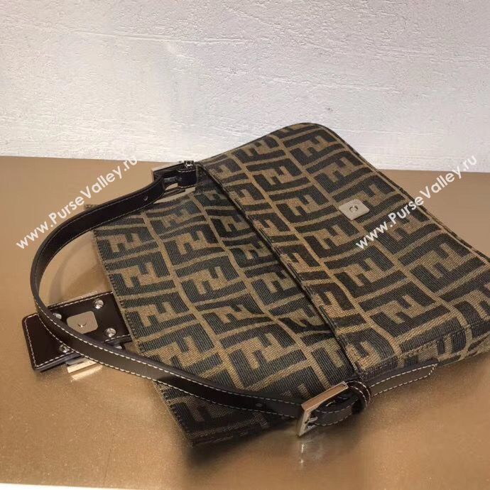 FENDI Vintage BAGUETTE Shoulder Bag 83018 Brown