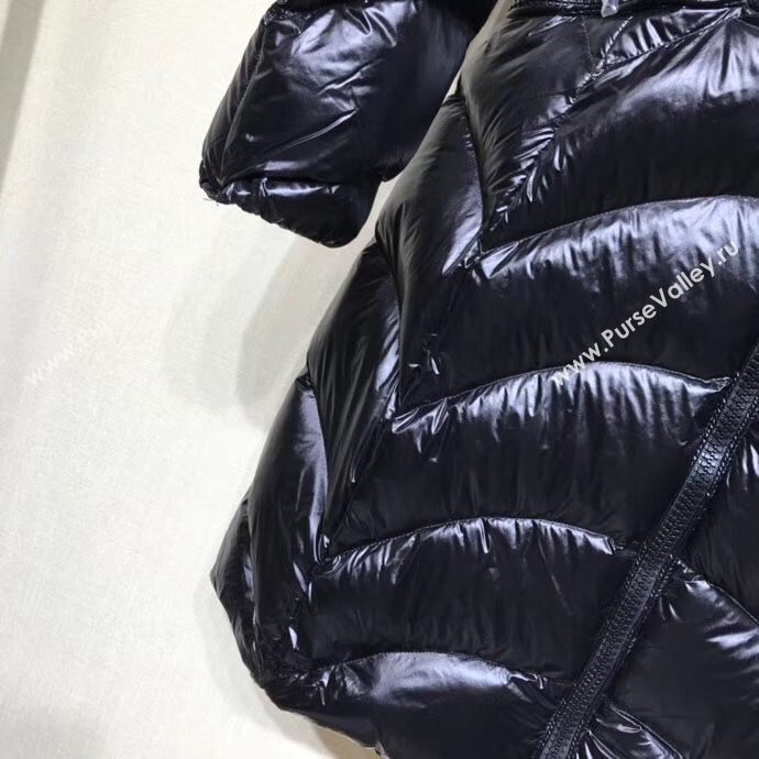 Moncler Top Quality Women Down Coat M85169 Black