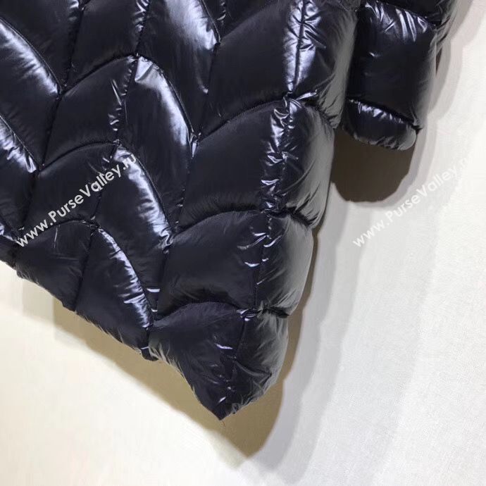 Moncler Top Quality Women Down Coat M85169 Black