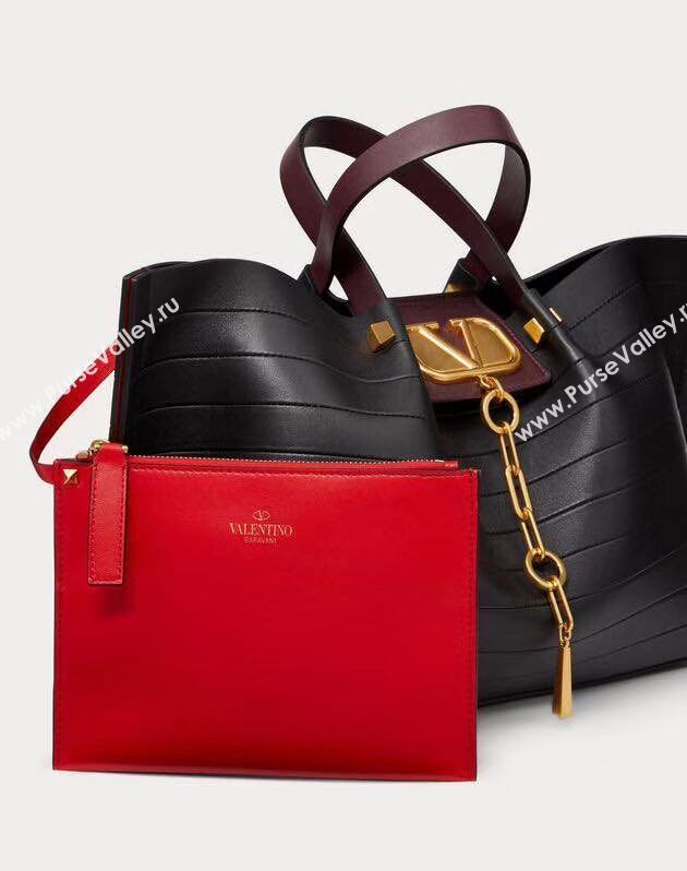 VALENTINO Origianl Leather Bag Bar Embossing V0099F Black