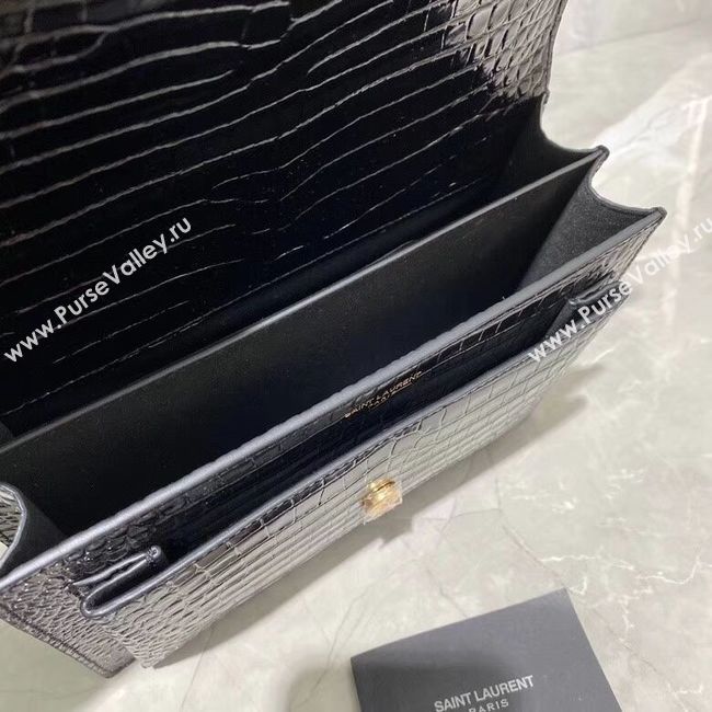 Yves Saint Laurent Calfskin Leather Shoulder Bag Y542206A Black&gold-Tone Metal