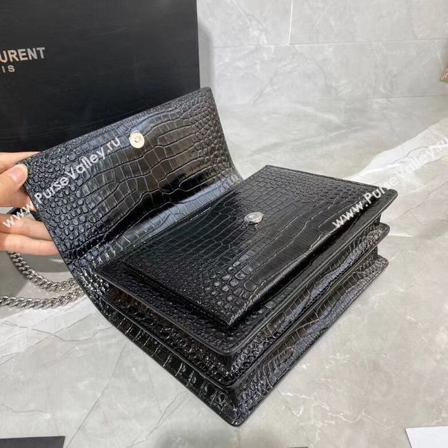 Yves Saint Laurent Calfskin Leather Shoulder Bag Y542206A Black&silver-Tone Metal